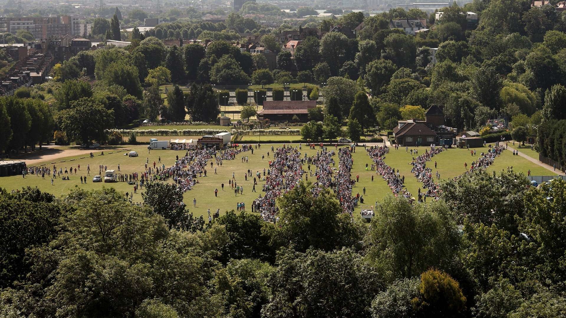 而是技术与 而是技术与
